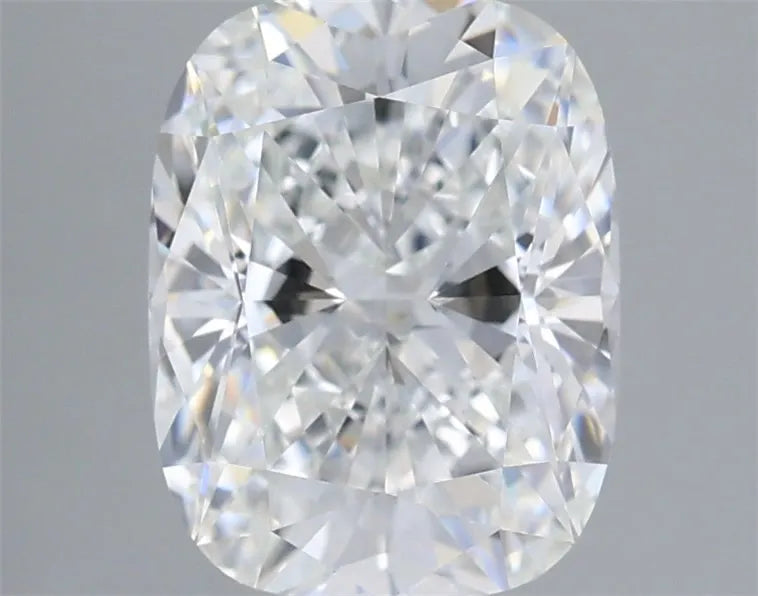 2.15ct Cushion modified Lab Grown Diamond (Colour E, Clarity VVS1, IGI Certified)