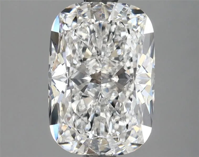 2.18ct Cushion brilliant Lab Grown Diamond (Colour E, Clarity VS1, IGI Certified)