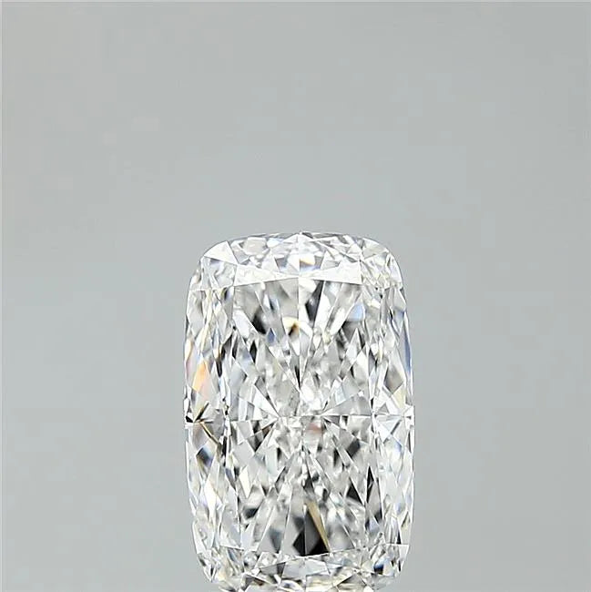 2.20ct Cushion modified Lab Grown Diamond (Colour E, Clarity VVS2, IGI Certified)