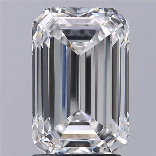 2.20ct Emerald Lab Grown Diamond (Colour E, Clarity VVS1, Cut VG, IGI Certified)
