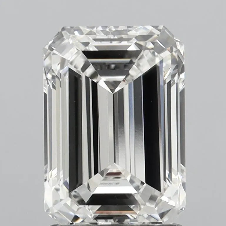2.20ct Emerald Lab Grown Diamond (Colour F, Clarity VVS2, IGI Certified)