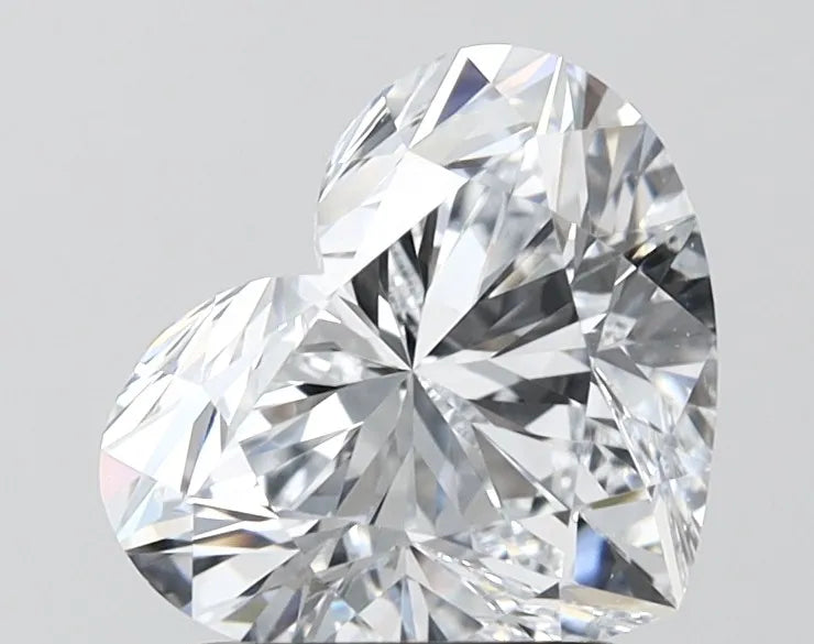 2.21ct Heart Lab Grown Diamond (Colour F, Clarity VVS2, IGI Certified)