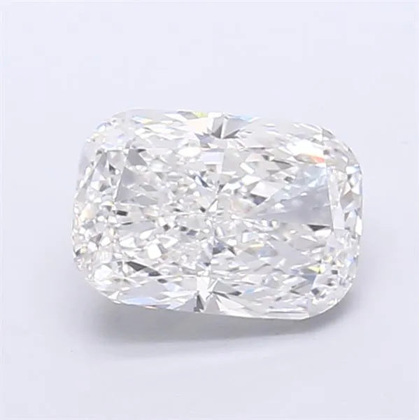 2.27ct Cushion modified Lab Grown Diamond (Colour E, Clarity VVS2, IGI Certified)