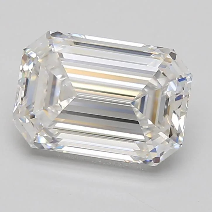 2.29ct Emerald Lab Grown Diamond (Colour E, Clarity VVS1, GIA Certified)