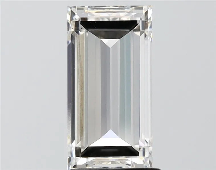 2.31ct Baguette Lab Grown Diamond (Colour G, Clarity VS1, IGI Certified)