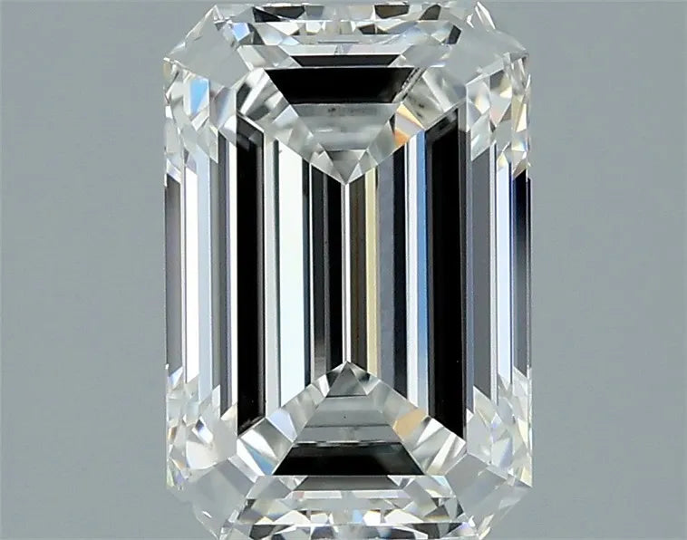 2.31ct Emerald Lab Grown Diamond (Colour F, Clarity VVS2, IGI Certified)