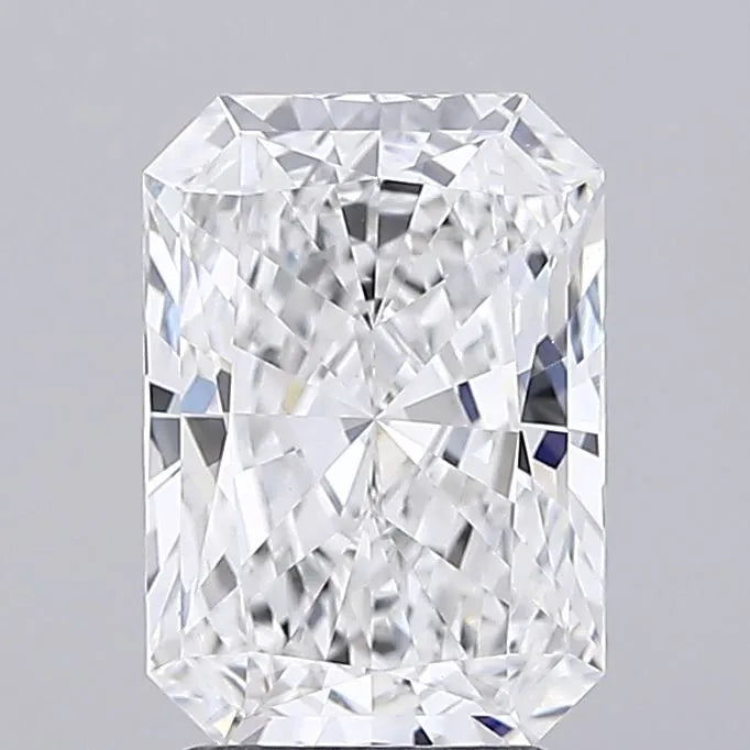 2.31ct Radiant Lab Grown Diamond (Colour E, Clarity VVS2, IGI Certified)