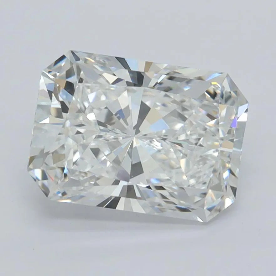 2.32ct Radiant Lab Grown Diamond (Colour D, Clarity VVS1, IGI Certified)