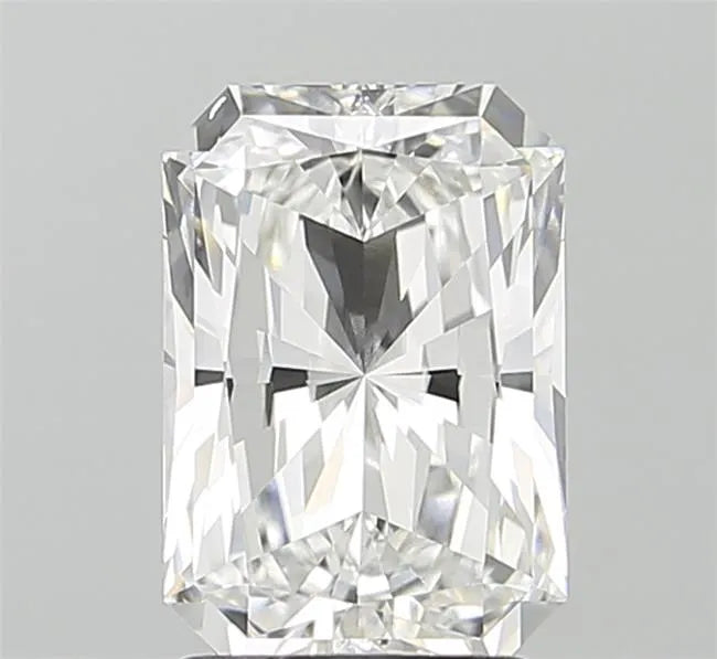 2.32ct Radiant Lab Grown Diamond (Colour E, Clarity VVS1, IGI Certified)