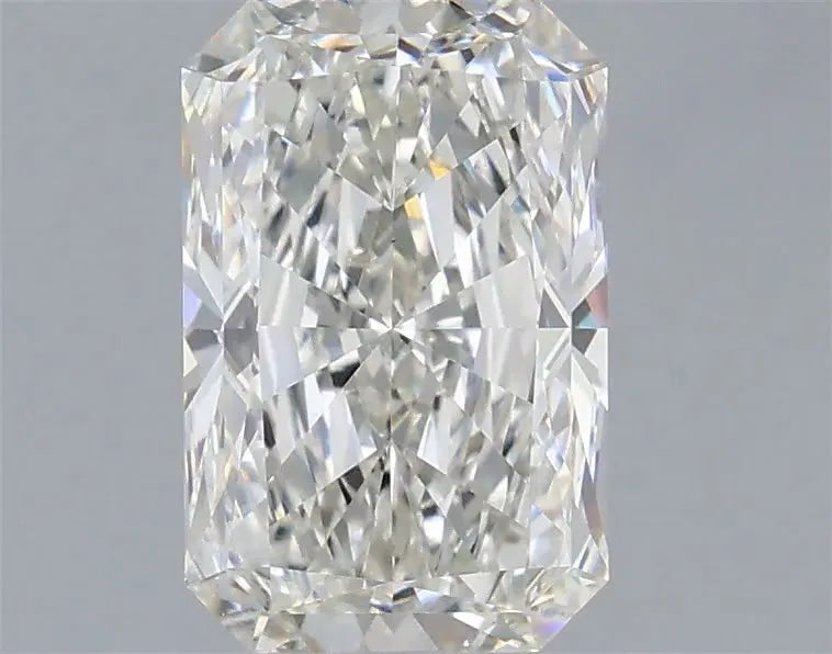 2.32ct Radiant Lab Grown Diamond (Colour G, Clarity VS1, IGI Certified)