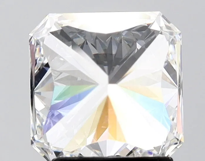 2.32ct Square radiant Lab Grown Diamond (Colour E, Clarity VVS2, IGI Certified)
