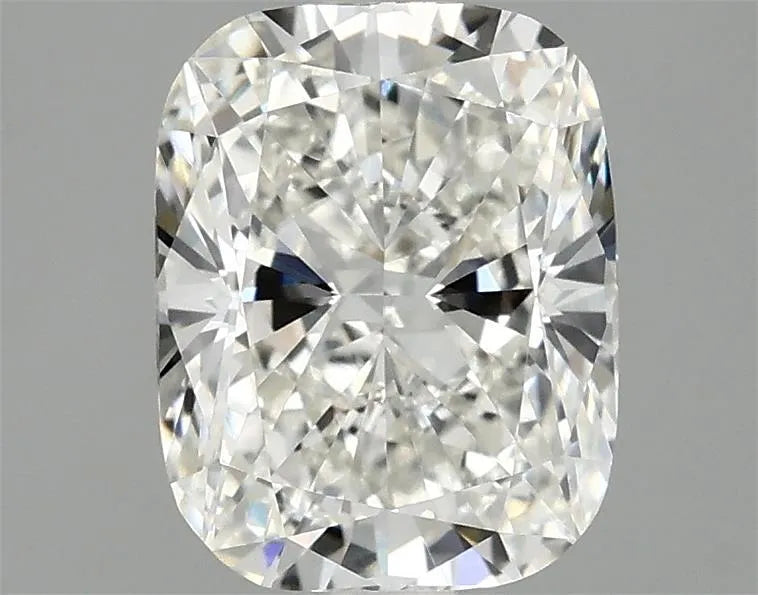 2.33ct Cushion modified Lab Grown Diamond (Colour G, Clarity VVS2, IGI Certified)