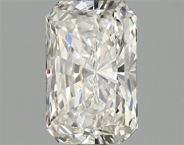 2.34ct Radiant Lab Grown Diamond (Colour G, Clarity VS2, IGI Certified)