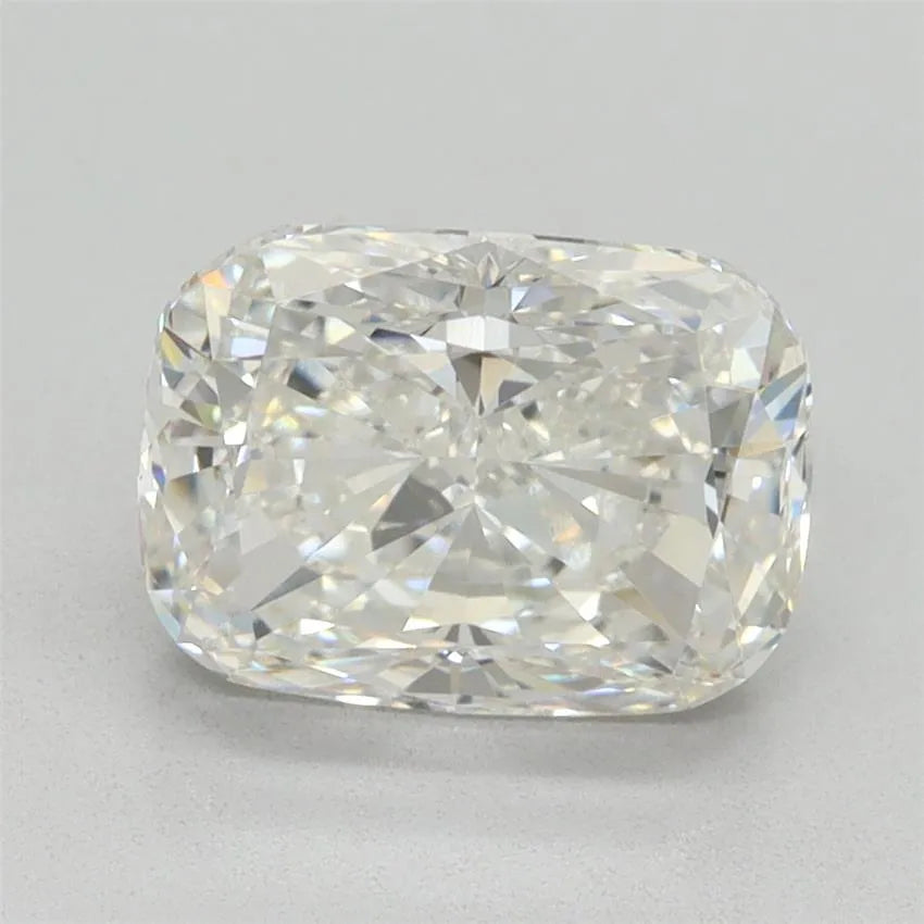 2.35ct Cushion modified Lab Grown Diamond (Colour F, Clarity VVS2, IGI Certified)