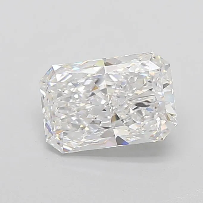 2.35ct Radiant Lab Grown Diamond (Colour D, Clarity VVS1, IGI Certified)