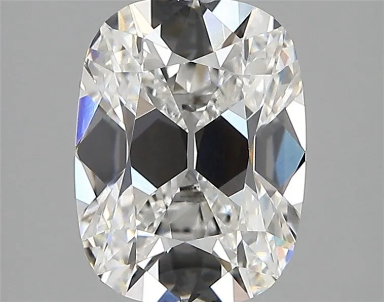 2.38ct Cushion modified Lab Grown Diamond (Colour E, Clarity VVS1, IGI Certified)