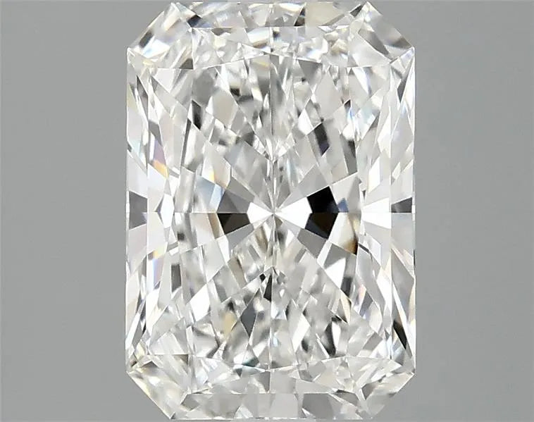 2.38ct Radiant Lab Grown Diamond (Colour F, Clarity VVS2, IGI Certified)