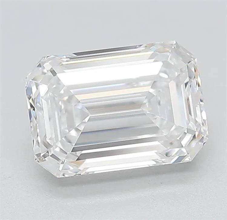 2.39ct Emerald Lab Grown Diamond (Colour D, Clarity VVS2, GIA Certified)