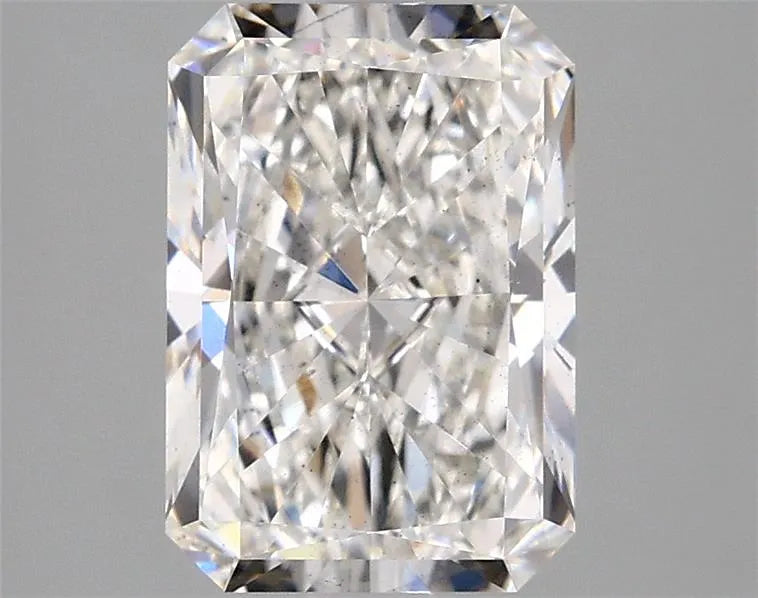 2.39ct Radiant Lab Grown Diamond (Colour F, Clarity SI1, IGI Certified)