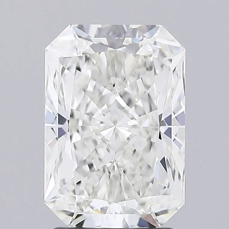 2.39ct Radiant Lab Grown Diamond (Colour G, Clarity VVS2, IGI Certified)