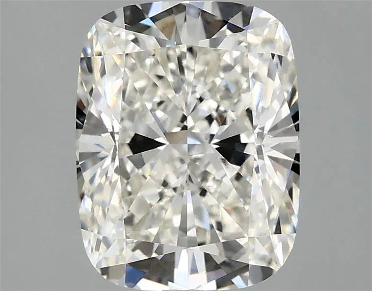 2.40ct Cushion modified Lab Grown Diamond (Colour G, Clarity VS1, IGI Certified)