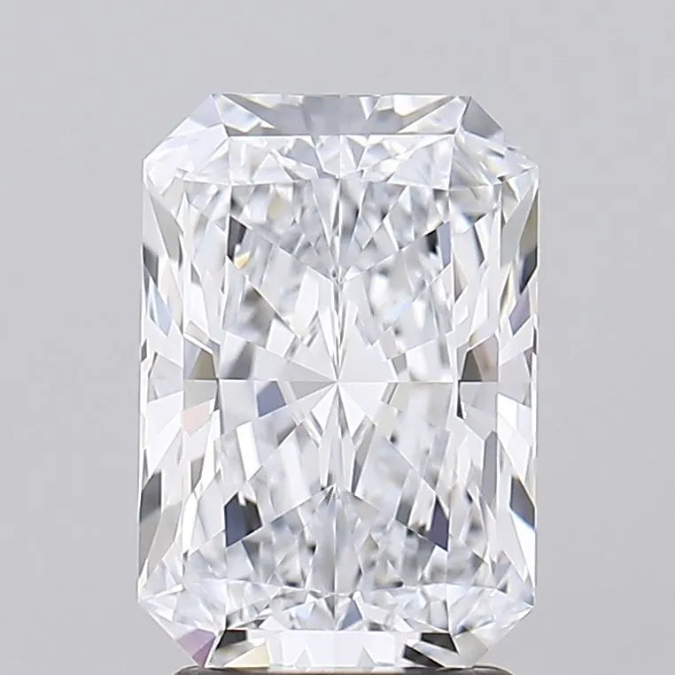 2.41ct Radiant Lab Grown Diamond (Colour D, Clarity IF, IGI Certified)