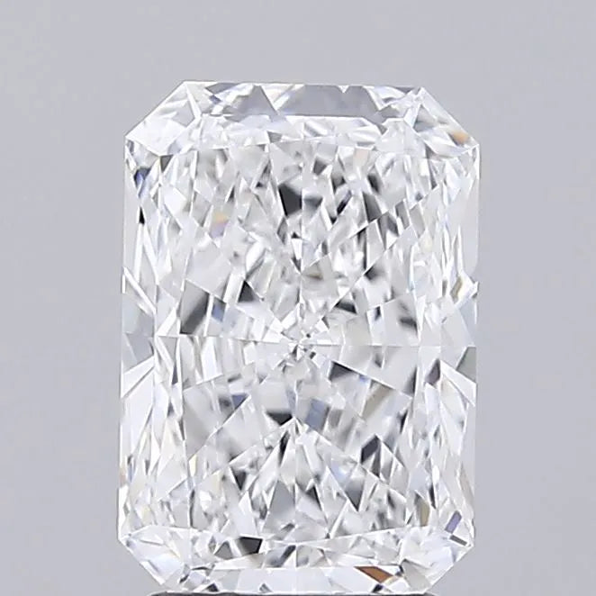 2.41ct Radiant Lab Grown Diamond (Colour D, Clarity VVS1, IGI Certified)