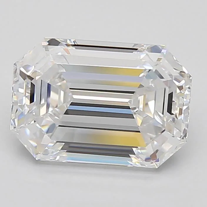 2.43ct Emerald Lab Grown Diamond (Colour D, Clarity VVS1, GIA Certified)