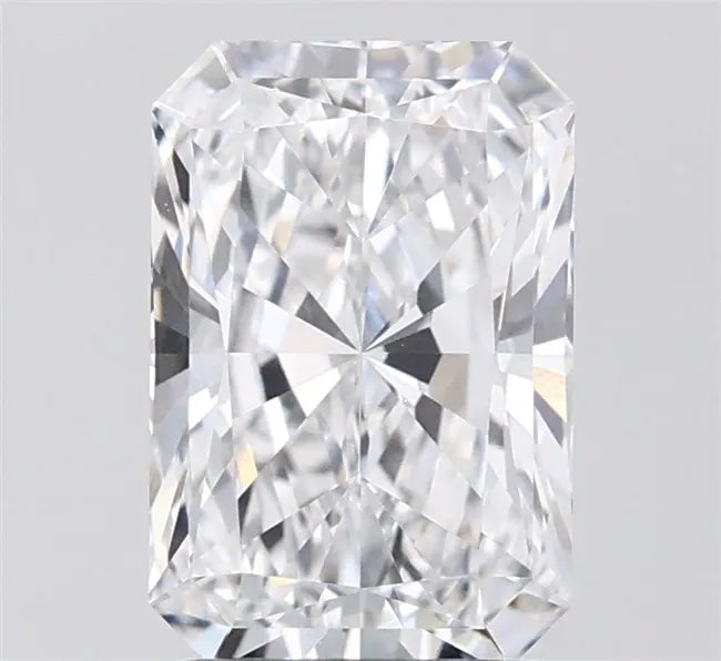 2.43ct Radiant Lab Grown Diamond (Colour D, Clarity VVS1, IGI Certified)