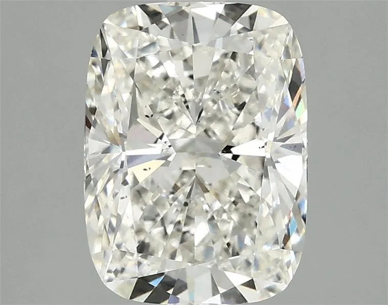 2.45ct Cushion modified Lab Grown Diamond (Colour G, Clarity VS2, IGI Certified)