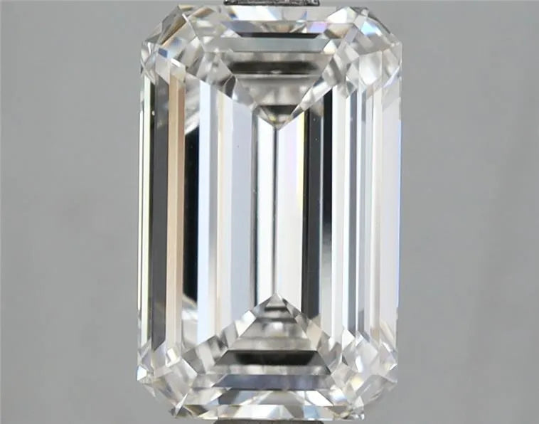 2.45ct Emerald Lab Grown Diamond (Colour F, Clarity IF, IGI Certified)