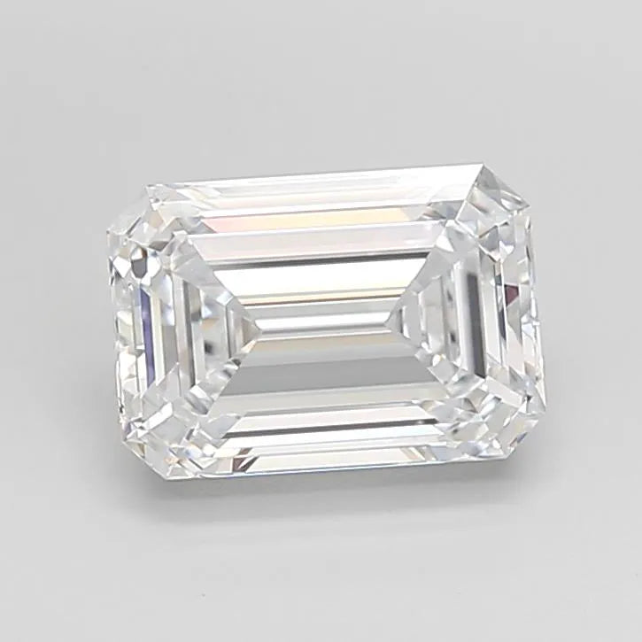 2.46ct Emerald Lab Grown Diamond (Colour D, Clarity VVS1, Cut EX, IGI Certified)