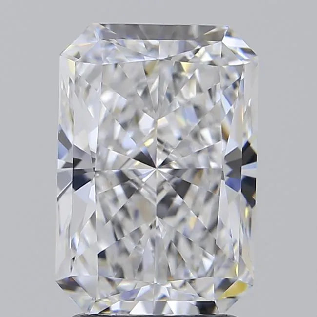 2.49ct Radiant Lab Grown Diamond (Colour D, Clarity IF, IGI Certified)