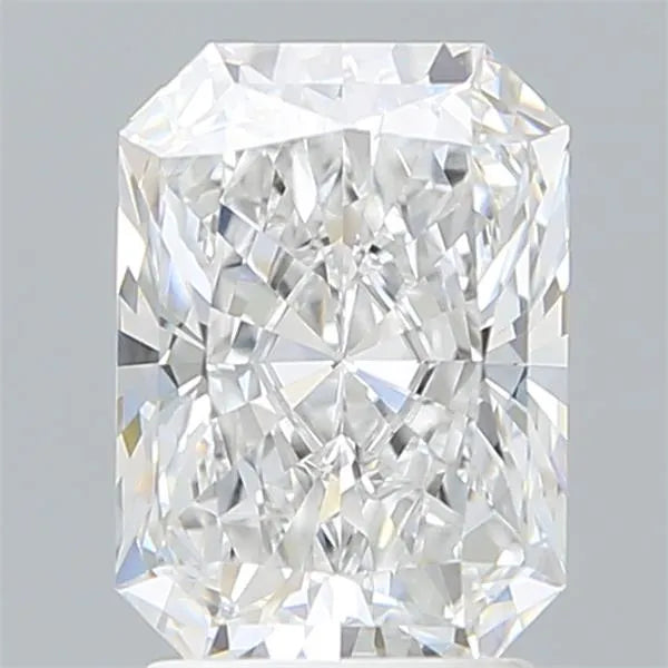2.49ct Radiant Lab Grown Diamond (Colour D, Clarity VVS1, IGI Certified)