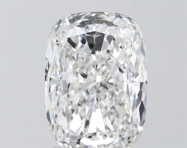 2.50ct Cushion modified Lab Grown Diamond (Colour E, Clarity VVS1, IGI Certified)
