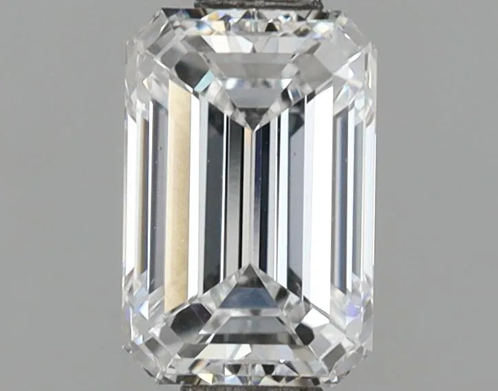 2.50ct Emerald Lab Grown Diamond (Colour D, Clarity VVS2, IGI Certified)