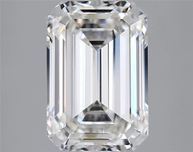 2.50ct Emerald Lab Grown Diamond (Colour I, Clarity VVS2, IGI Certified)