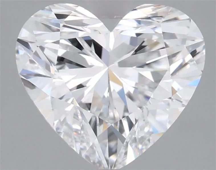 2.50ct Heart Lab Grown Diamond (Colour D, Clarity VVS2, IGI Certified)