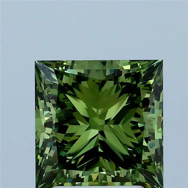 2.50ct Princess Lab Grown Diamond (Colour Fancy Vivid Green, Clarity VS1, IGI Certified)