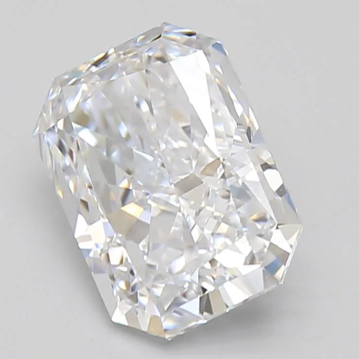 2.50ct Radiant Lab Grown Diamond (Colour D, Clarity IF, GIA Certified)