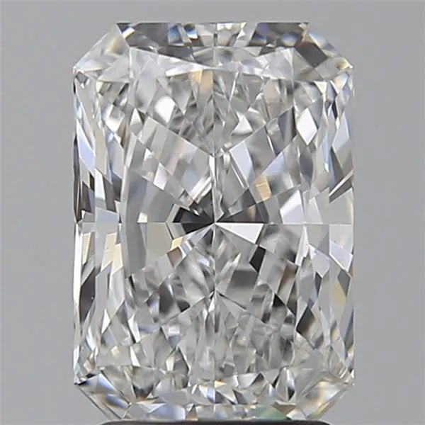 2.50ct Radiant Lab Grown Diamond (Colour E, Clarity VVS2, IGI Certified)