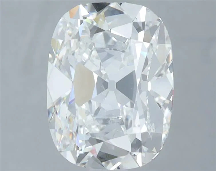 2.51ct Cushion brilliant Lab Grown Diamond (Colour E, Clarity VVS2, IGI Certified)