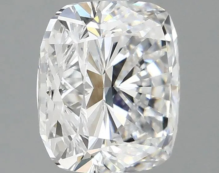 2.51ct Cushion modified Lab Grown Diamond (Colour D, Clarity VVS2, IGI Certified)