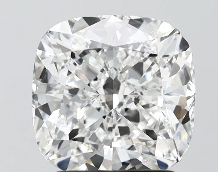 2.51ct Cushion modified Lab Grown Diamond (Colour E, Clarity VVS1, IGI Certified)
