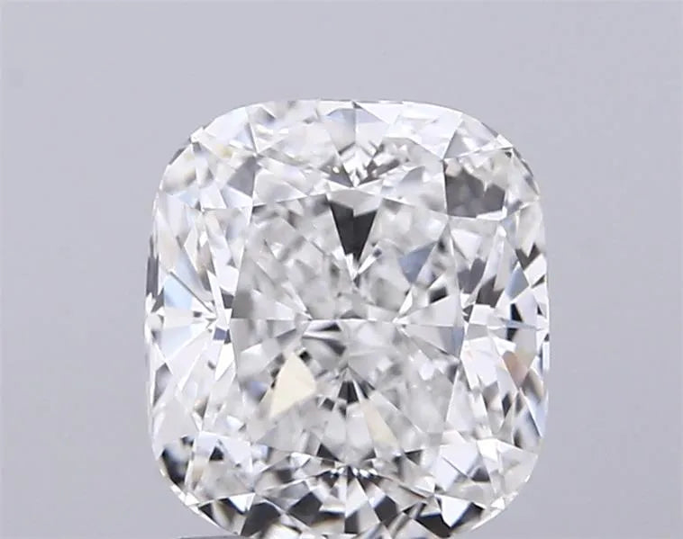 2.51ct Cushion modified Lab Grown Diamond (Colour E, Clarity VVS2, IGI Certified)