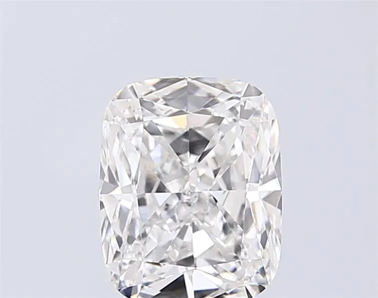 2.51ct Cushion modified Lab Grown Diamond (Colour F, Clarity VVS1, IGI Certified)