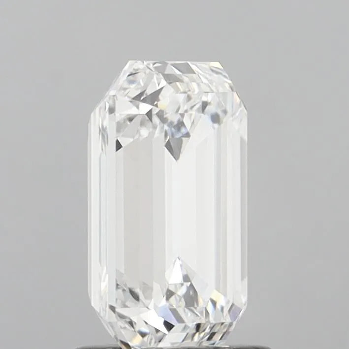 2.51ct Emerald Lab Grown Diamond (Colour E, Clarity VVS1, IGI Certified)