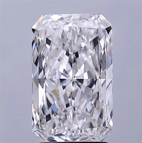 2.51ct Radiant Lab Grown Diamond (Colour D, Clarity VVS1, IGI Certified)