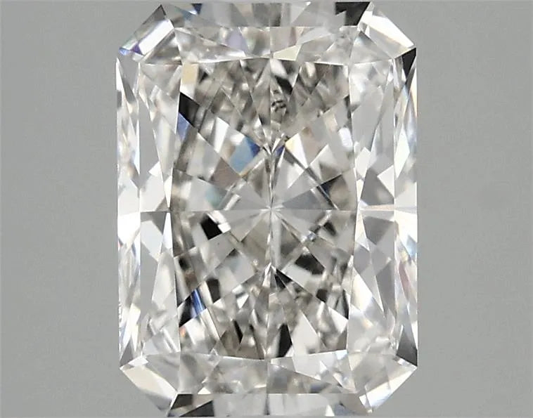 2.51ct Radiant Lab Grown Diamond (Colour G, Clarity VS2, IGI Certified)