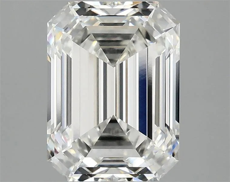2.52ct Emerald Lab Grown Diamond (Colour G, Clarity VVS2, IGI Certified)